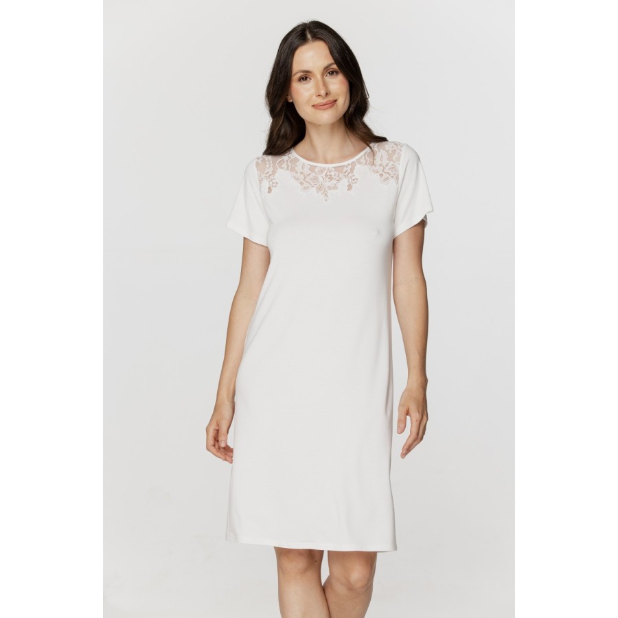 Camisón micromodal encaje sobre la piel